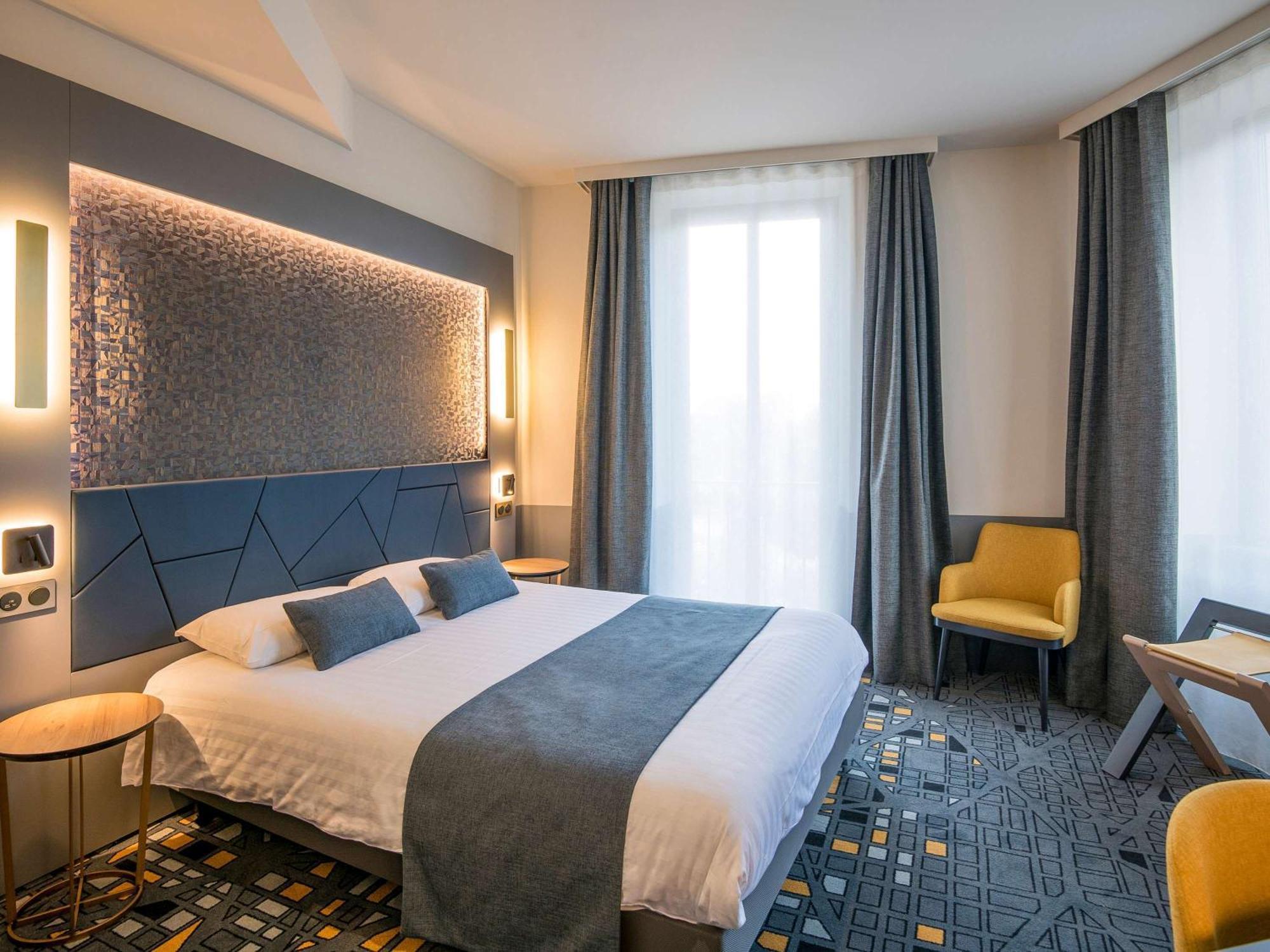 Hotel Mercure Rodez Cathedrale Exterior foto